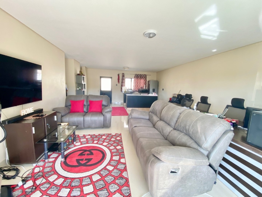 To Let 2 Bedroom Property for Rent in Mount Moreland KwaZulu-Natal
