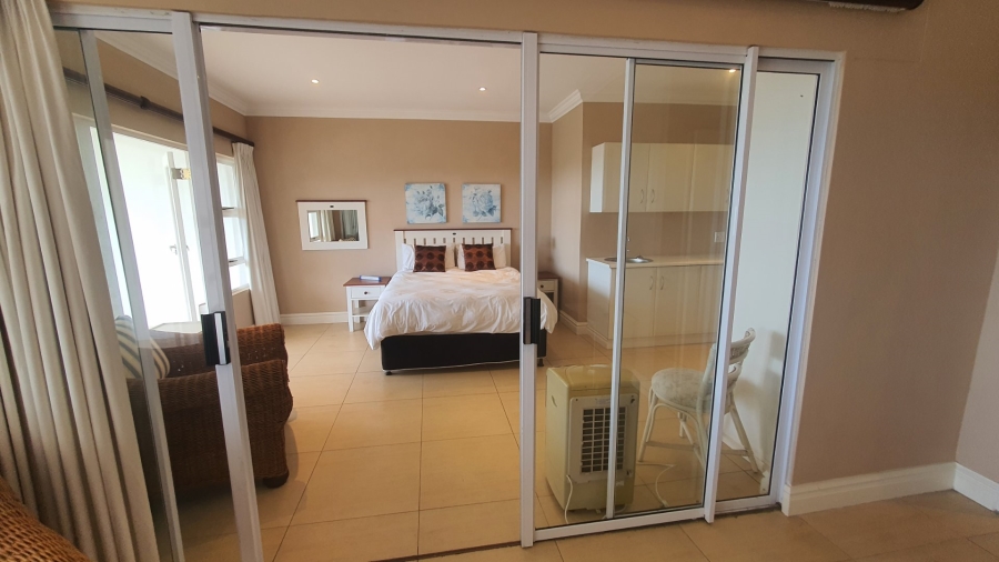 4 Bedroom Property for Sale in North Sand Bluff KwaZulu-Natal