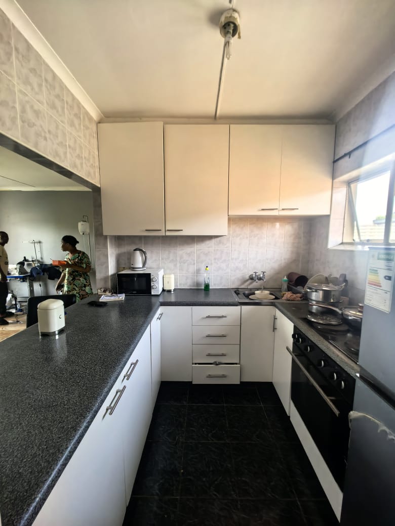 2 Bedroom Property for Sale in Windermere KwaZulu-Natal