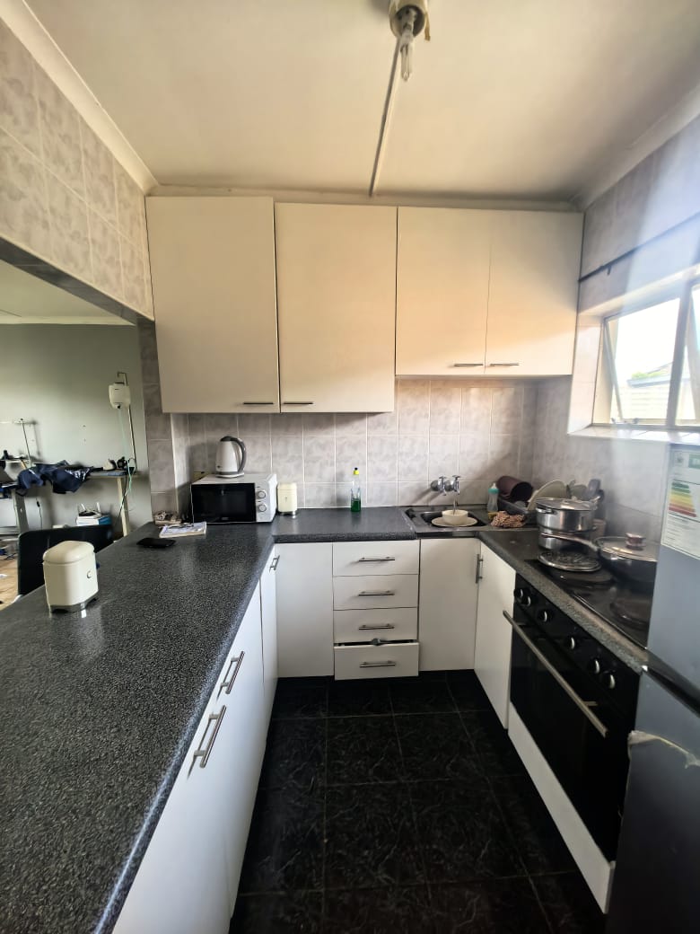 2 Bedroom Property for Sale in Windermere KwaZulu-Natal