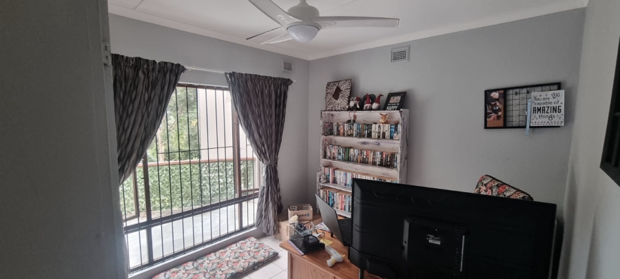 3 Bedroom Property for Sale in Uvongo KwaZulu-Natal
