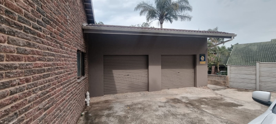 3 Bedroom Property for Sale in Uvongo KwaZulu-Natal