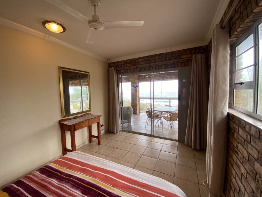 10 Bedroom Property for Sale in Manaba Beach KwaZulu-Natal