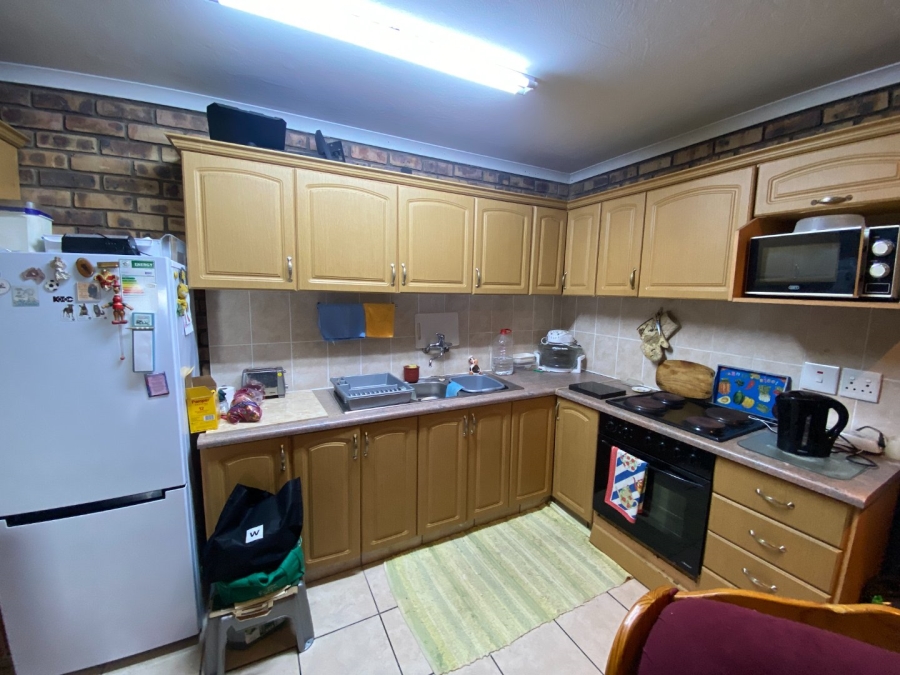 10 Bedroom Property for Sale in Manaba Beach KwaZulu-Natal