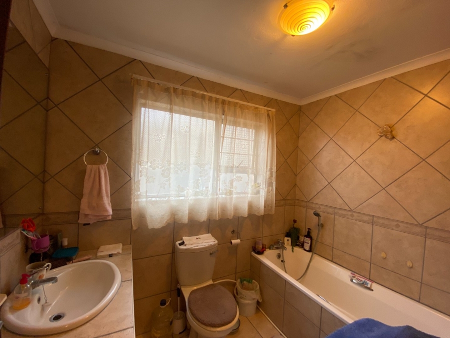10 Bedroom Property for Sale in Manaba Beach KwaZulu-Natal