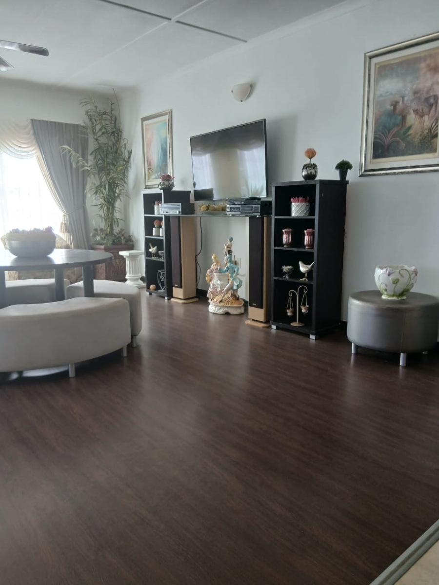 To Let 3 Bedroom Property for Rent in St Winifreds KwaZulu-Natal