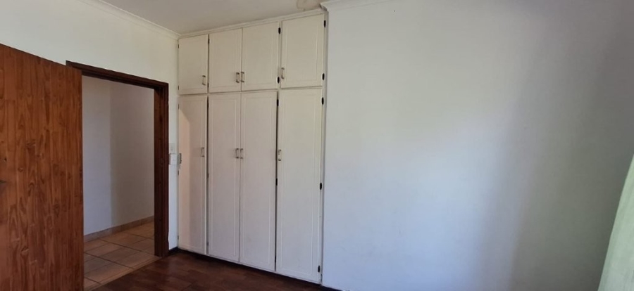 4 Bedroom Property for Sale in Umtentweni KwaZulu-Natal