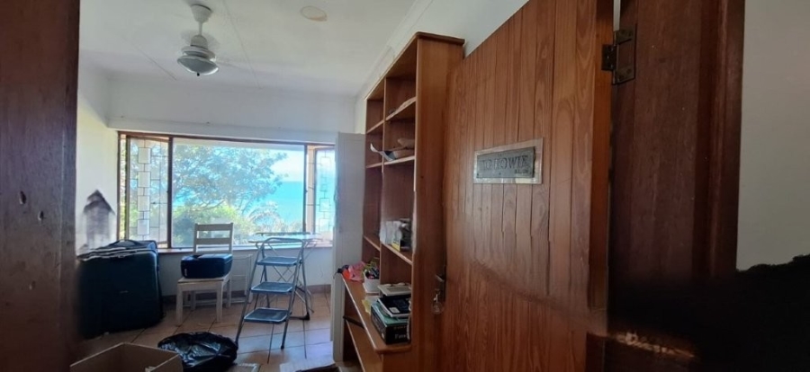 4 Bedroom Property for Sale in Umtentweni KwaZulu-Natal