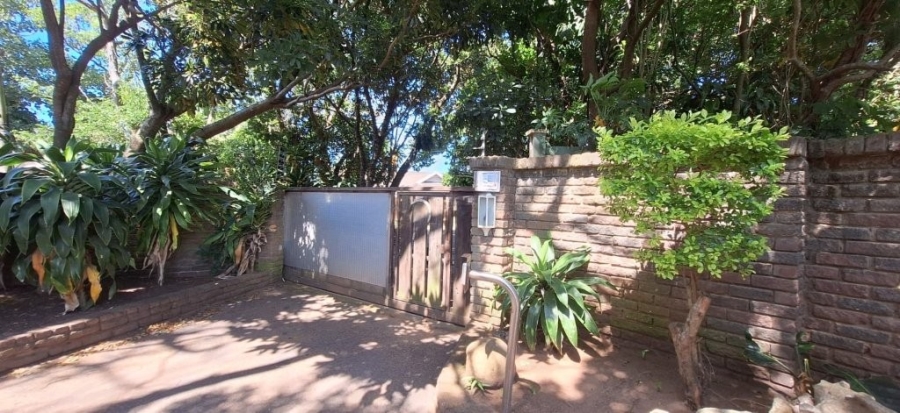 4 Bedroom Property for Sale in Umtentweni KwaZulu-Natal