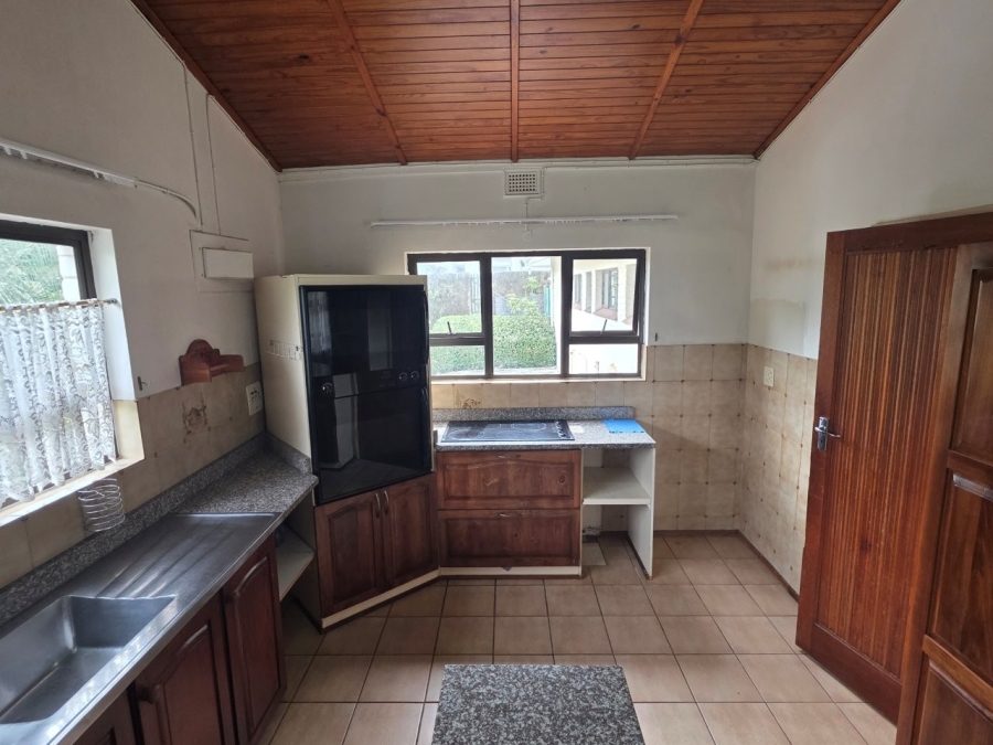 4 Bedroom Property for Sale in St Michaels On Sea KwaZulu-Natal