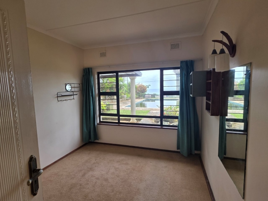 4 Bedroom Property for Sale in St Michaels On Sea KwaZulu-Natal