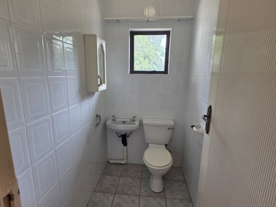 4 Bedroom Property for Sale in St Michaels On Sea KwaZulu-Natal