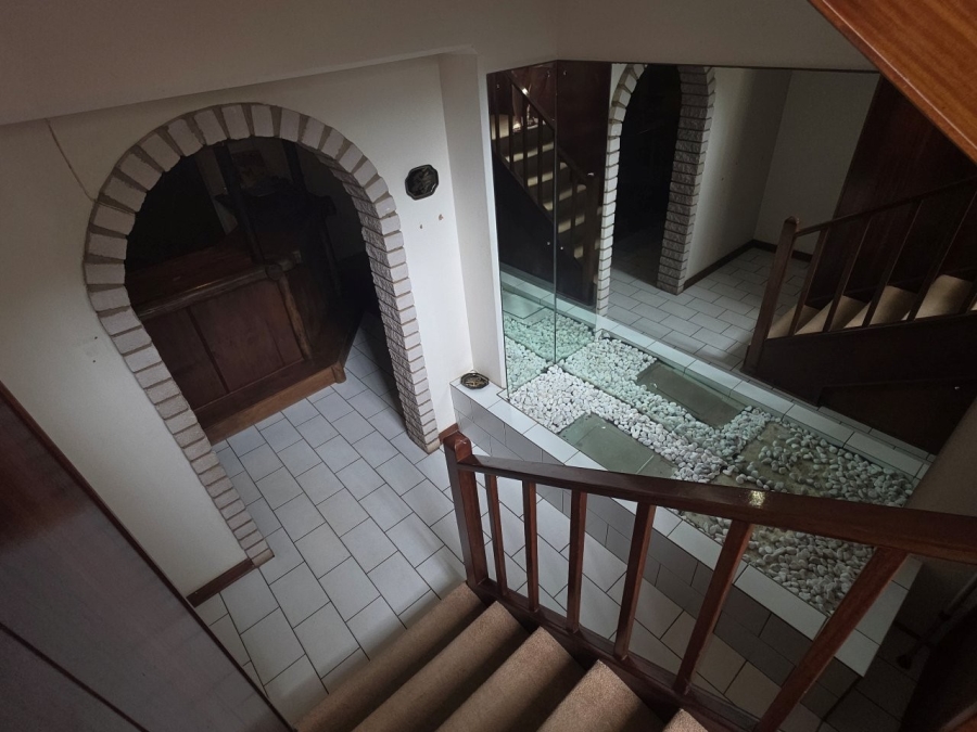 4 Bedroom Property for Sale in St Michaels On Sea KwaZulu-Natal