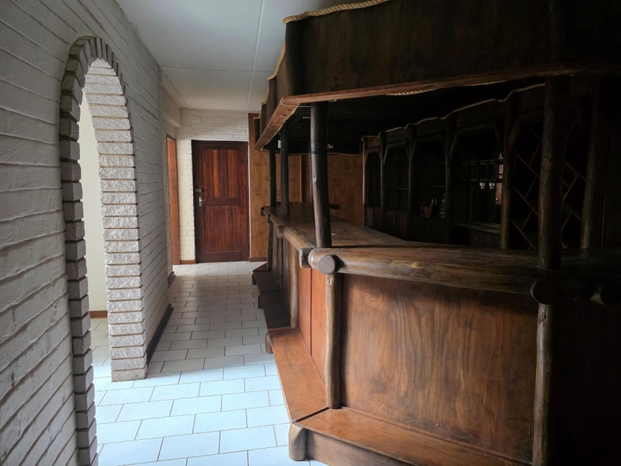 4 Bedroom Property for Sale in St Michaels On Sea KwaZulu-Natal