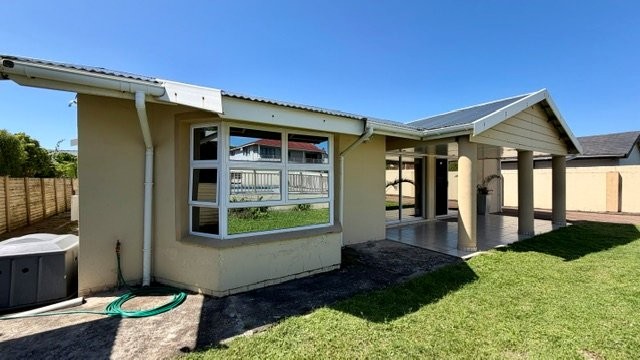 4 Bedroom Property for Sale in Shelly Beach KwaZulu-Natal