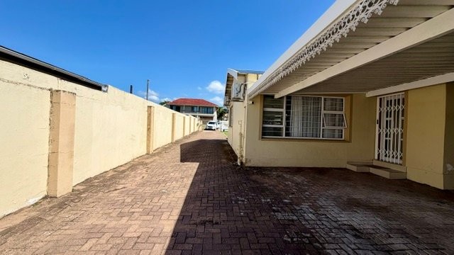 4 Bedroom Property for Sale in Shelly Beach KwaZulu-Natal