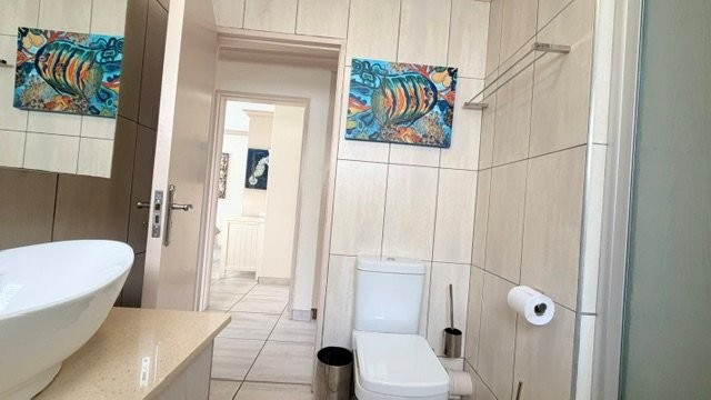 3 Bedroom Property for Sale in Uvongo KwaZulu-Natal