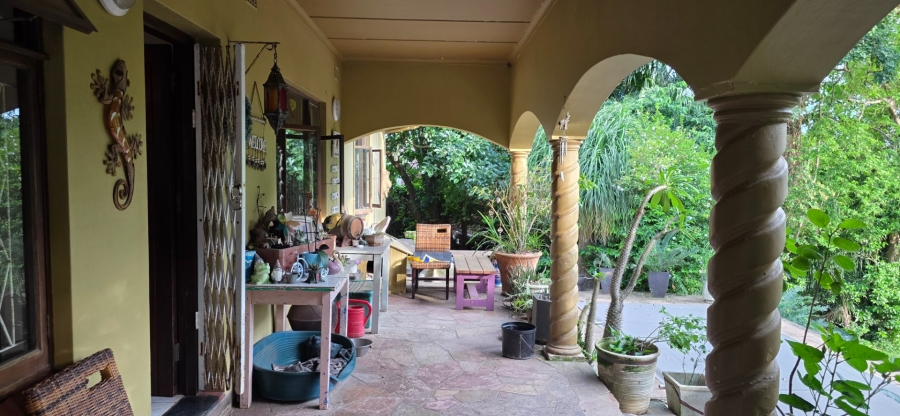 3 Bedroom Property for Sale in Umtentweni KwaZulu-Natal