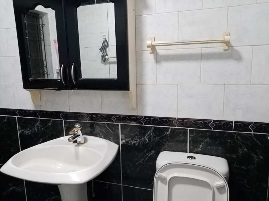 3 Bedroom Property for Sale in Raisethorpe KwaZulu-Natal