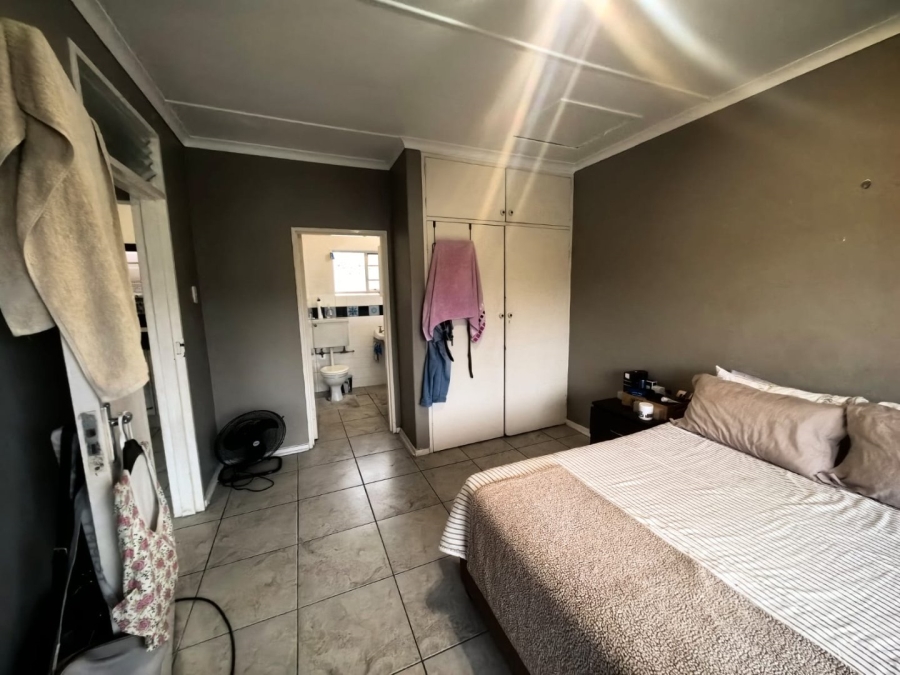 1 Bedroom Property for Sale in Windermere KwaZulu-Natal