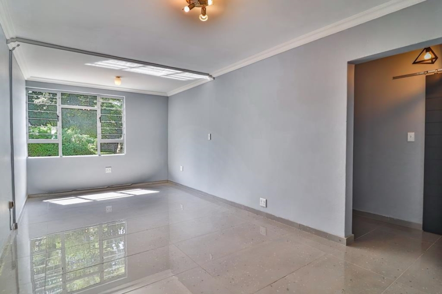 2 Bedroom Property for Sale in Essenwood KwaZulu-Natal