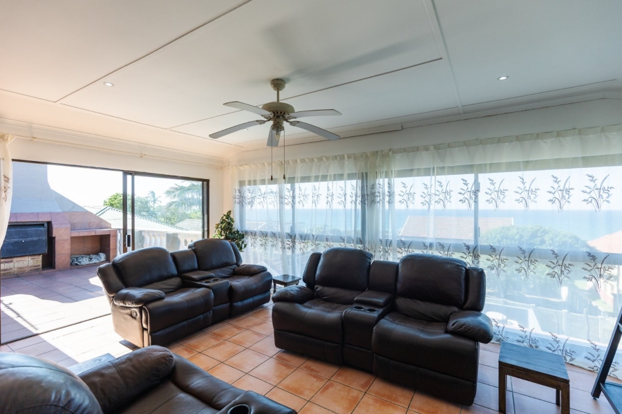 7 Bedroom Property for Sale in Uvongo KwaZulu-Natal