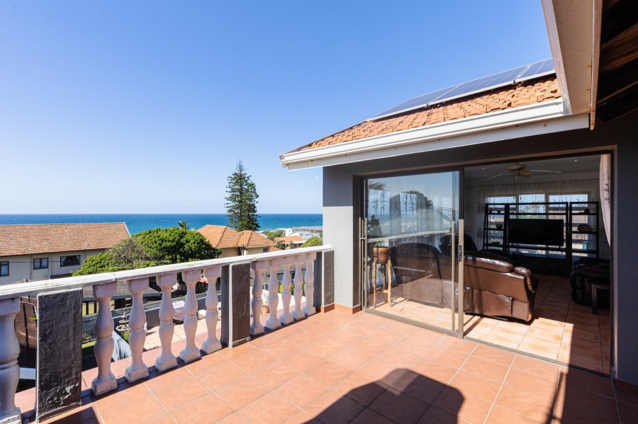 7 Bedroom Property for Sale in Uvongo KwaZulu-Natal