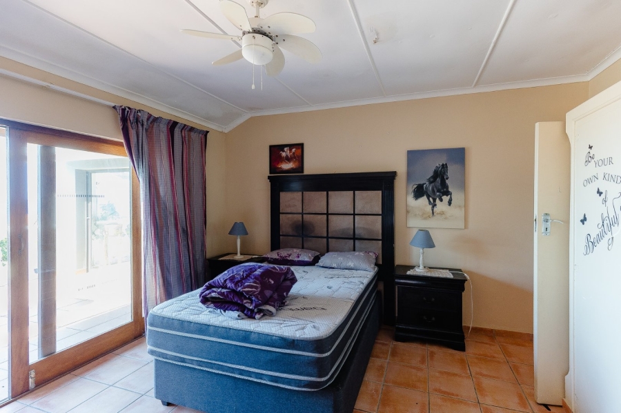 7 Bedroom Property for Sale in Uvongo KwaZulu-Natal