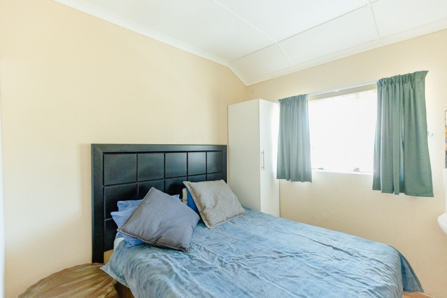 7 Bedroom Property for Sale in Uvongo KwaZulu-Natal