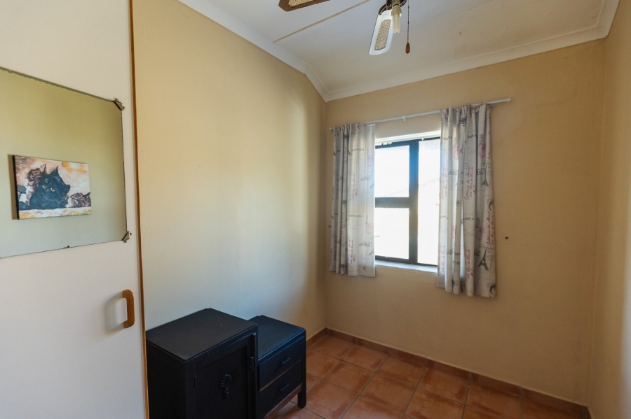 7 Bedroom Property for Sale in Uvongo KwaZulu-Natal