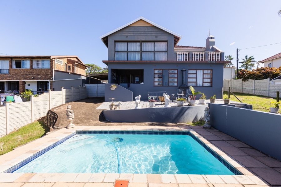 7 Bedroom Property for Sale in Uvongo KwaZulu-Natal