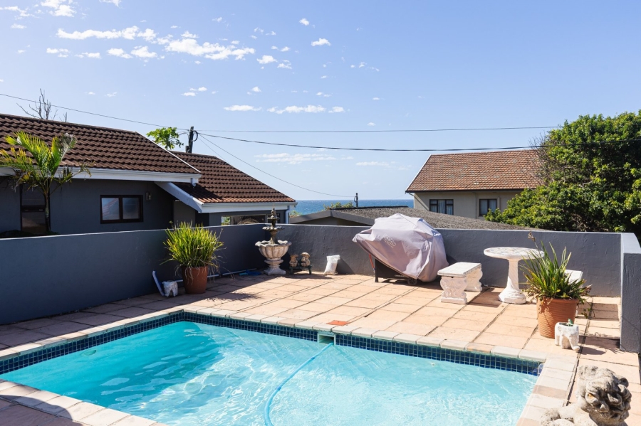 7 Bedroom Property for Sale in Uvongo KwaZulu-Natal