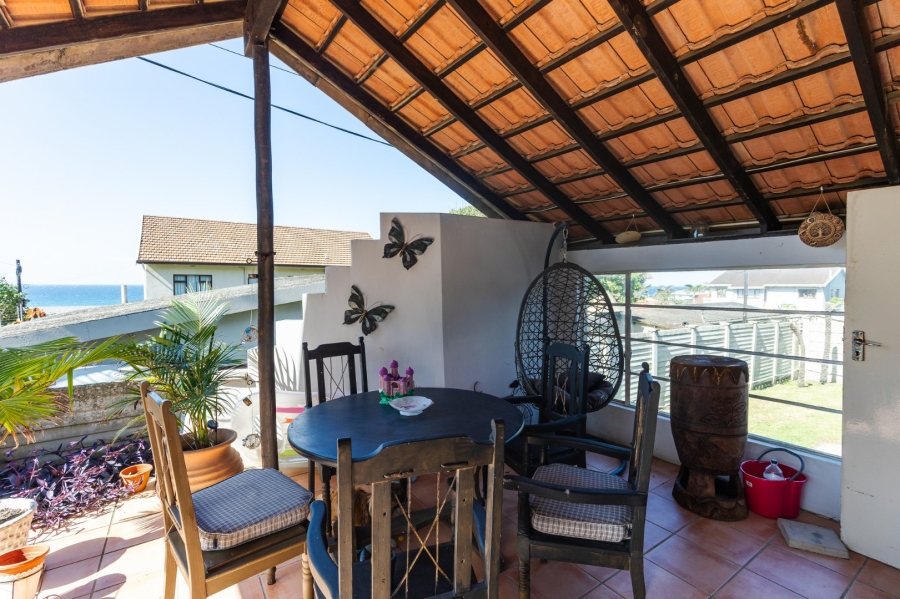 7 Bedroom Property for Sale in Uvongo KwaZulu-Natal