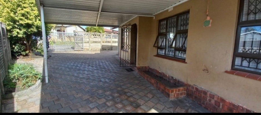  Bedroom Property for Sale in Esikhawini KwaZulu-Natal