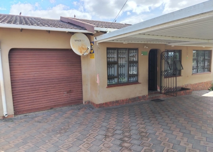  Bedroom Property for Sale in Esikhawini KwaZulu-Natal