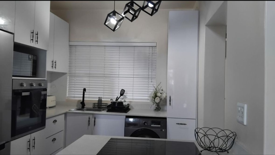 1 Bedroom Property for Sale in Glenwood KwaZulu-Natal