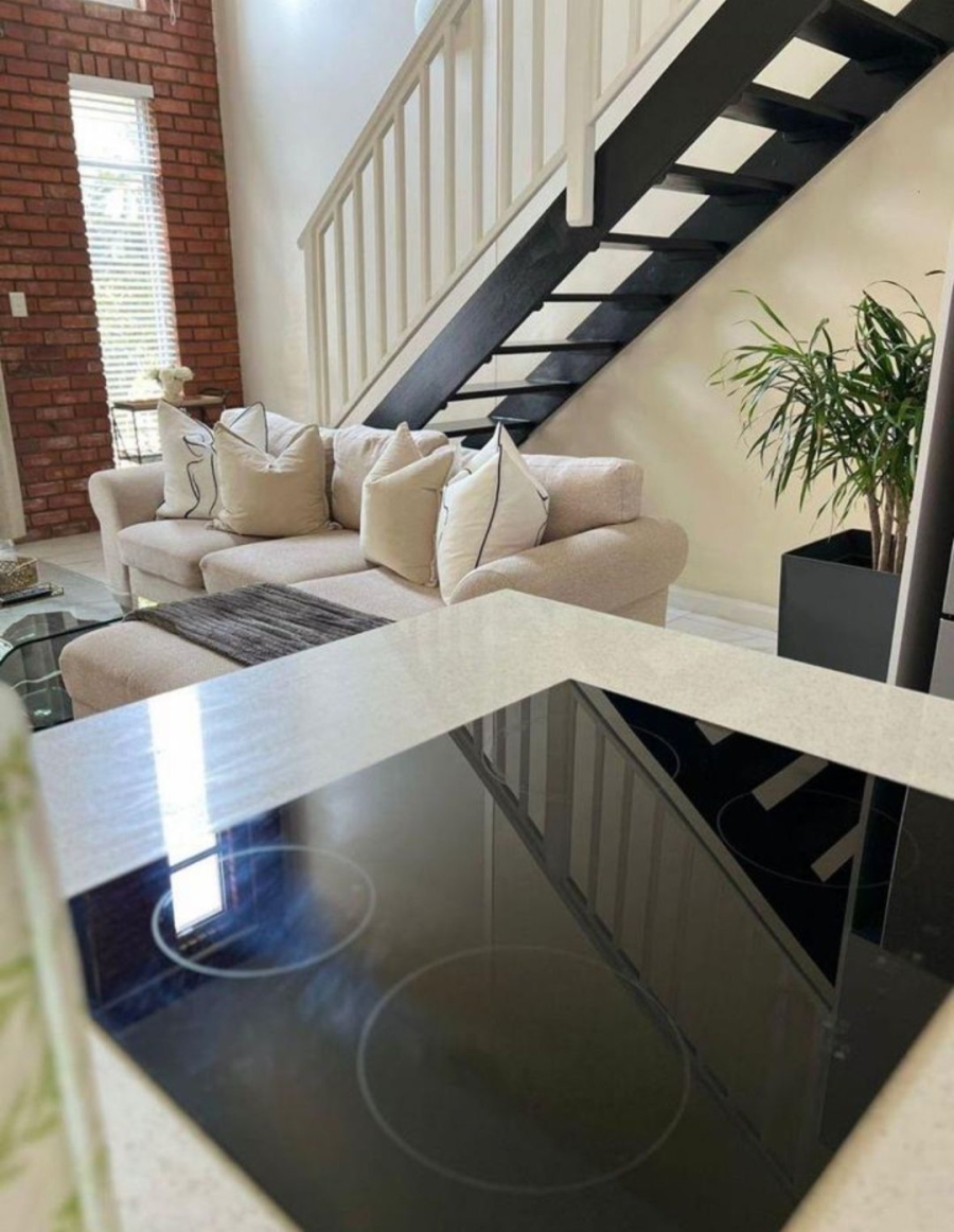 1 Bedroom Property for Sale in Glenwood KwaZulu-Natal