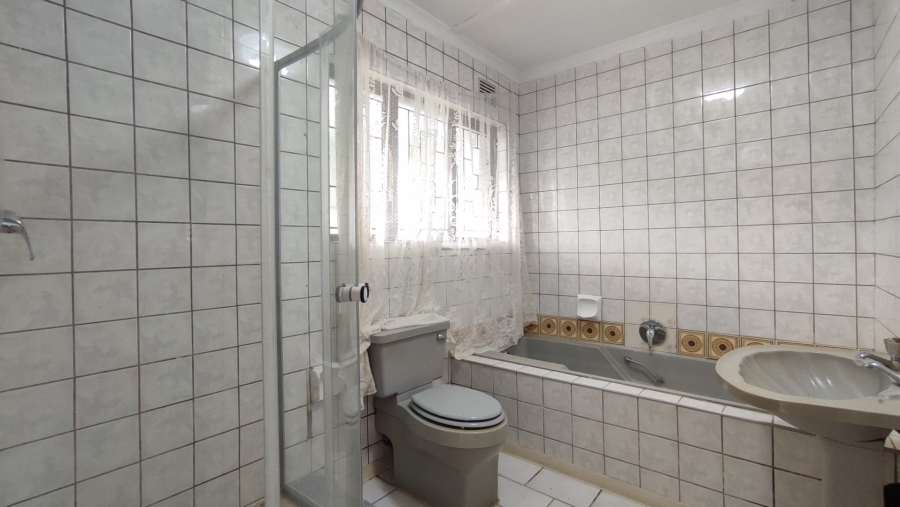 3 Bedroom Property for Sale in Grosvenor KwaZulu-Natal