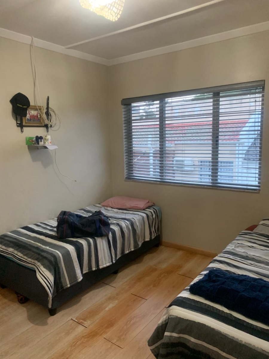 3 Bedroom Property for Sale in Essenwood KwaZulu-Natal