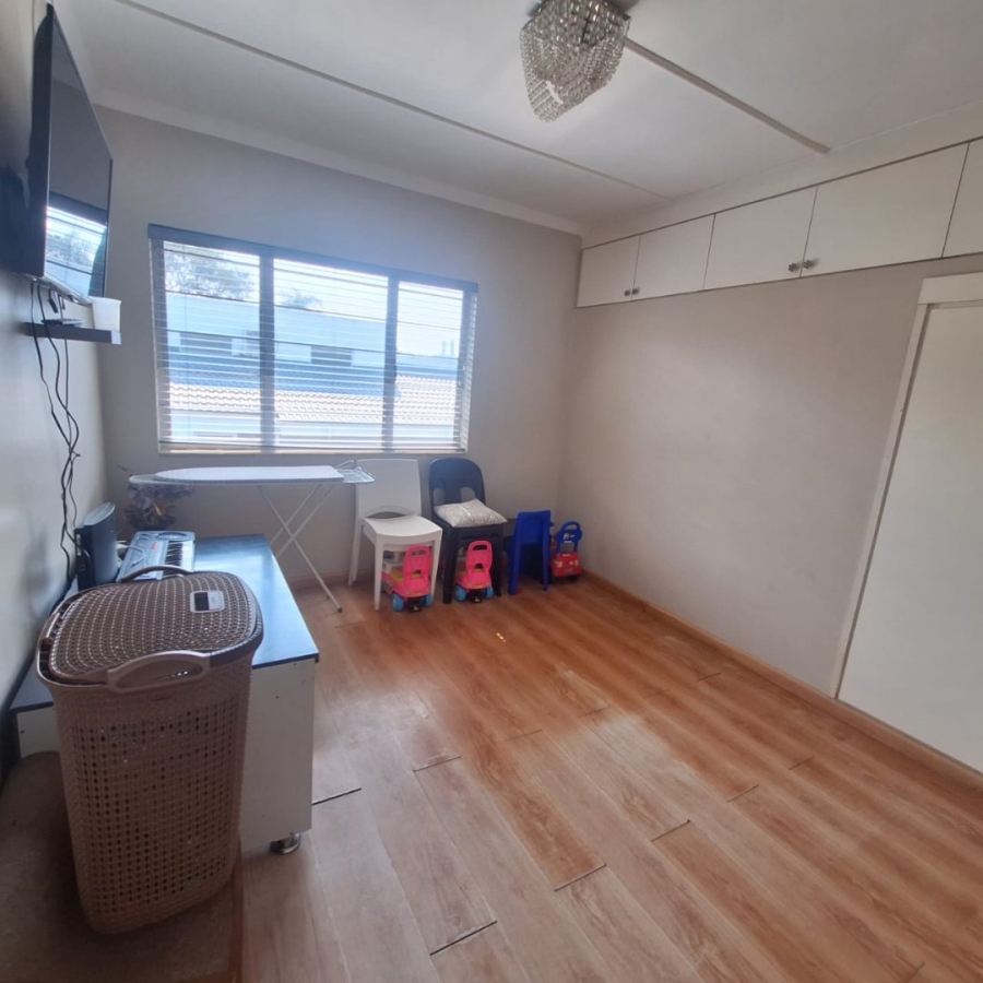 3 Bedroom Property for Sale in Essenwood KwaZulu-Natal