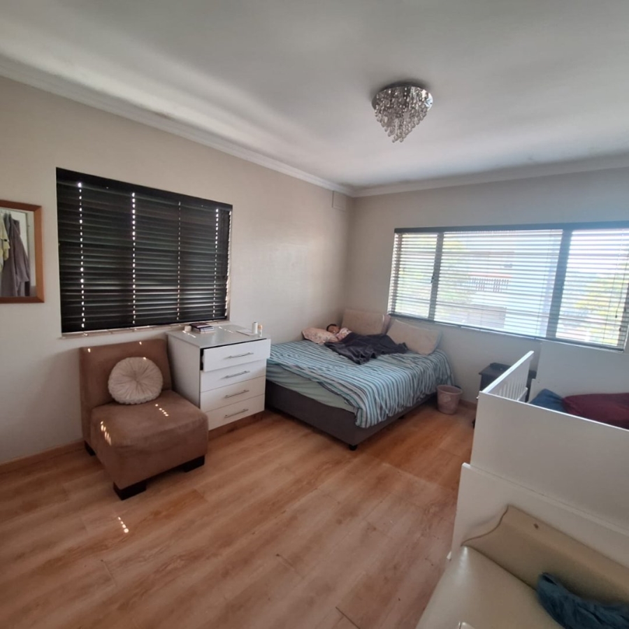 3 Bedroom Property for Sale in Essenwood KwaZulu-Natal