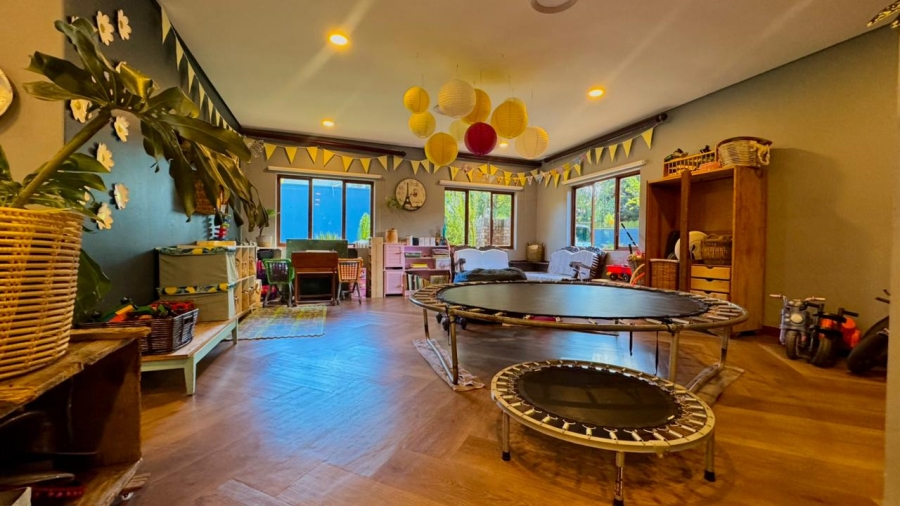 5 Bedroom Property for Sale in Huttenheights KwaZulu-Natal