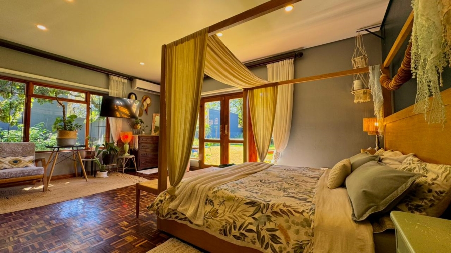5 Bedroom Property for Sale in Huttenheights KwaZulu-Natal