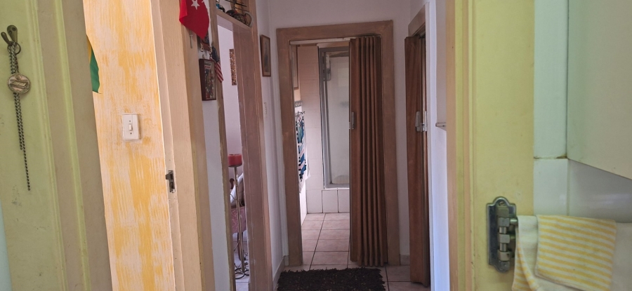 1 Bedroom Property for Sale in Umbilo KwaZulu-Natal