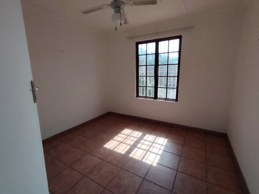 3 Bedroom Property for Sale in Port Edward KwaZulu-Natal