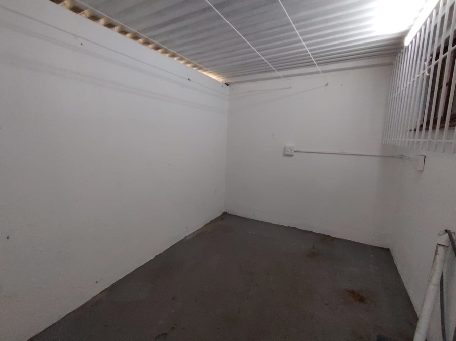 3 Bedroom Property for Sale in Port Edward KwaZulu-Natal