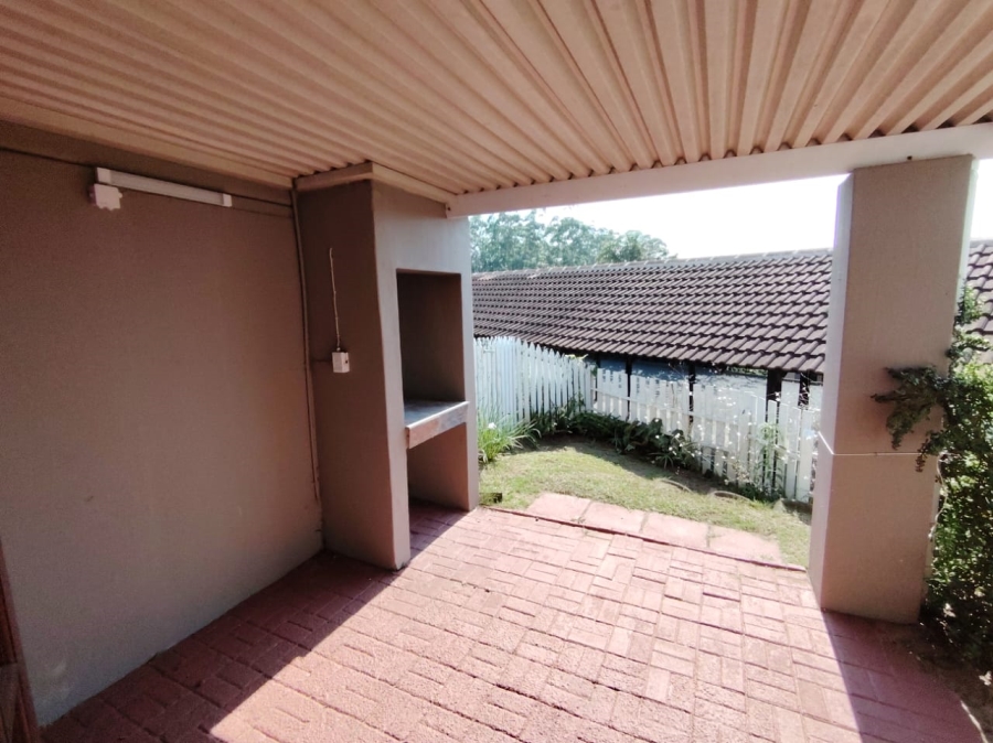 3 Bedroom Property for Sale in Port Edward KwaZulu-Natal