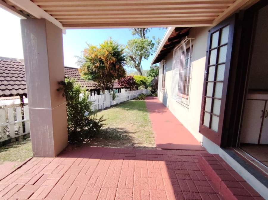 3 Bedroom Property for Sale in Port Edward KwaZulu-Natal