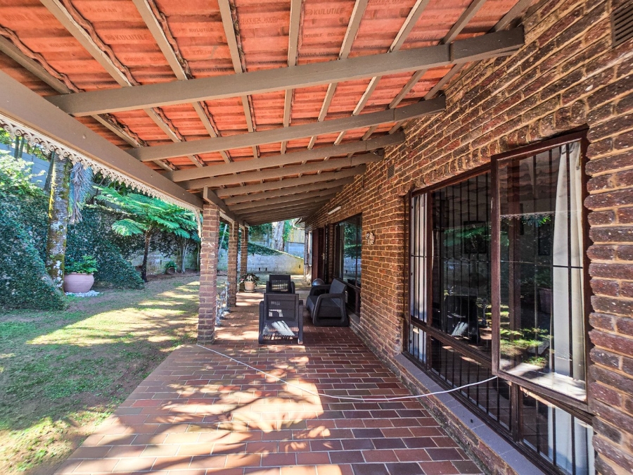 3 Bedroom Property for Sale in Uvongo KwaZulu-Natal