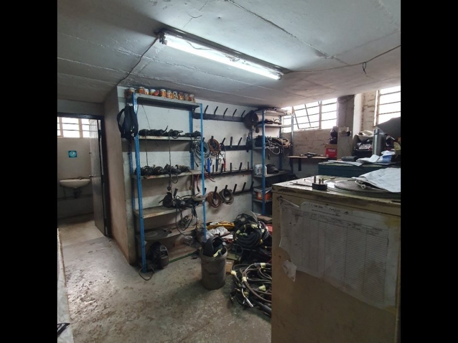 To Let Commercial Property for Rent in Jacobs KwaZulu-Natal
